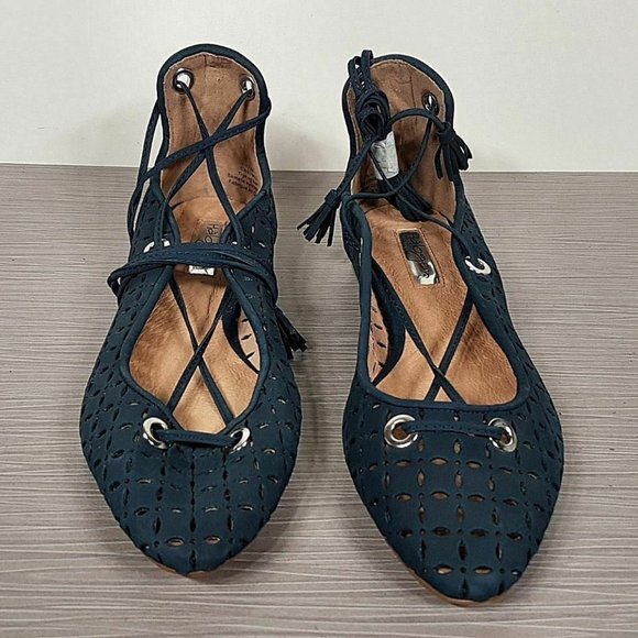 Halogen Nella Ghillie Flat, Blue Perforated Leather, Womens Size 7.5 & 8.5 - Picture 3 of 9